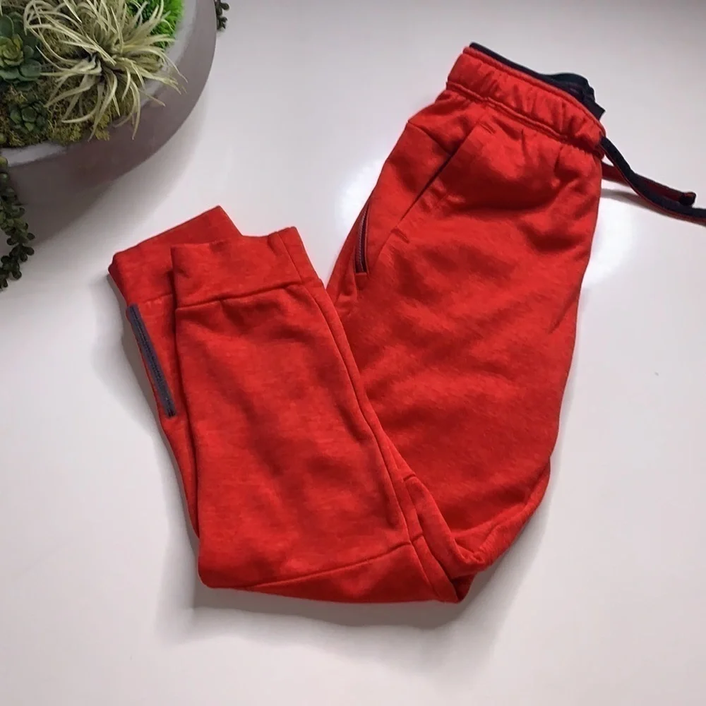 Russell Tapered Athletic Street style Active sweatpants Large red solid